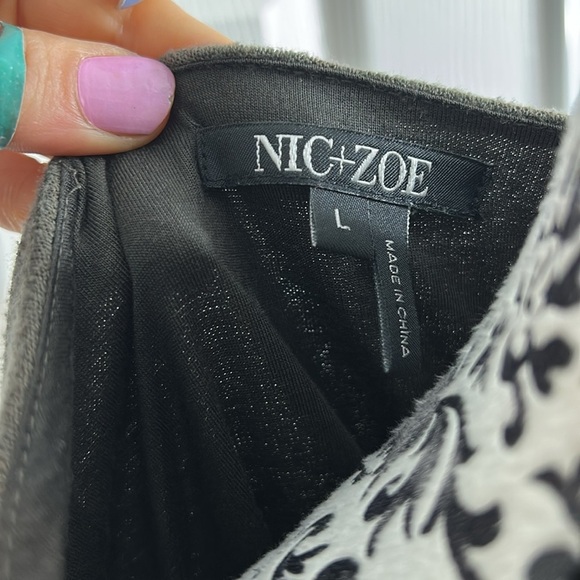 NIC+ZOE Gray Asymmetrical Ruched Blouse L - Picture 2 of 6